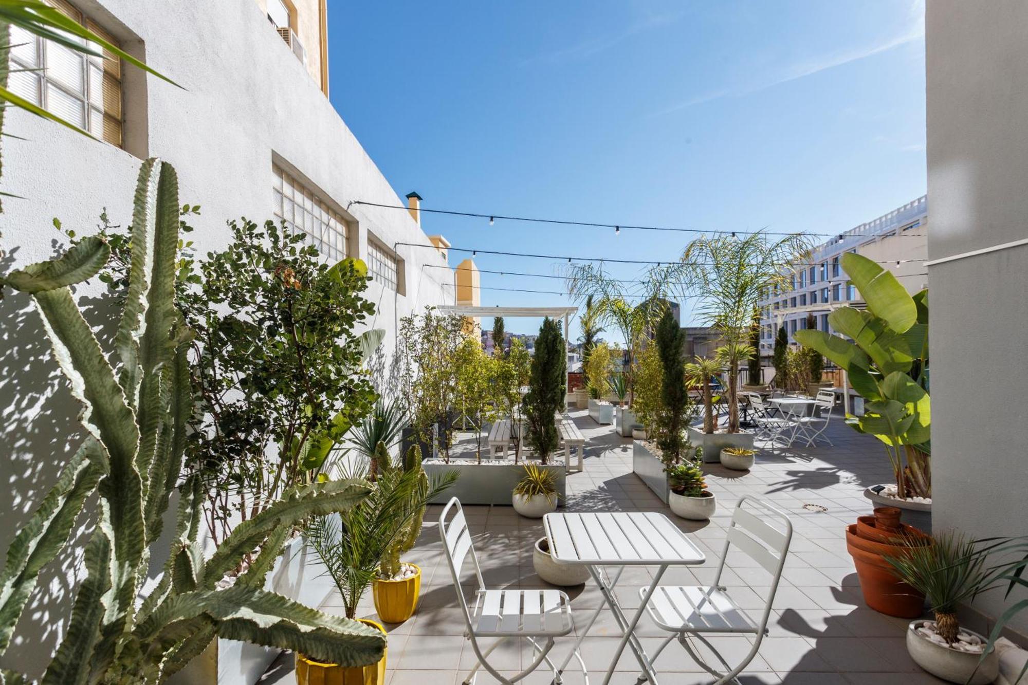 Prosecco Lifestyle In By Misha's Place 4b Lisbon